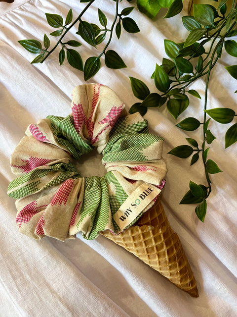 Lily Scrunchie